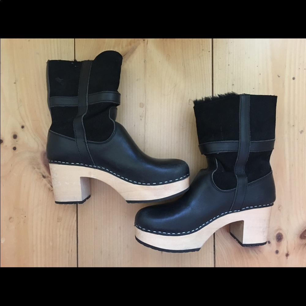 Swedish Hasbeen Hippie Clog Boot Size 9 (41)